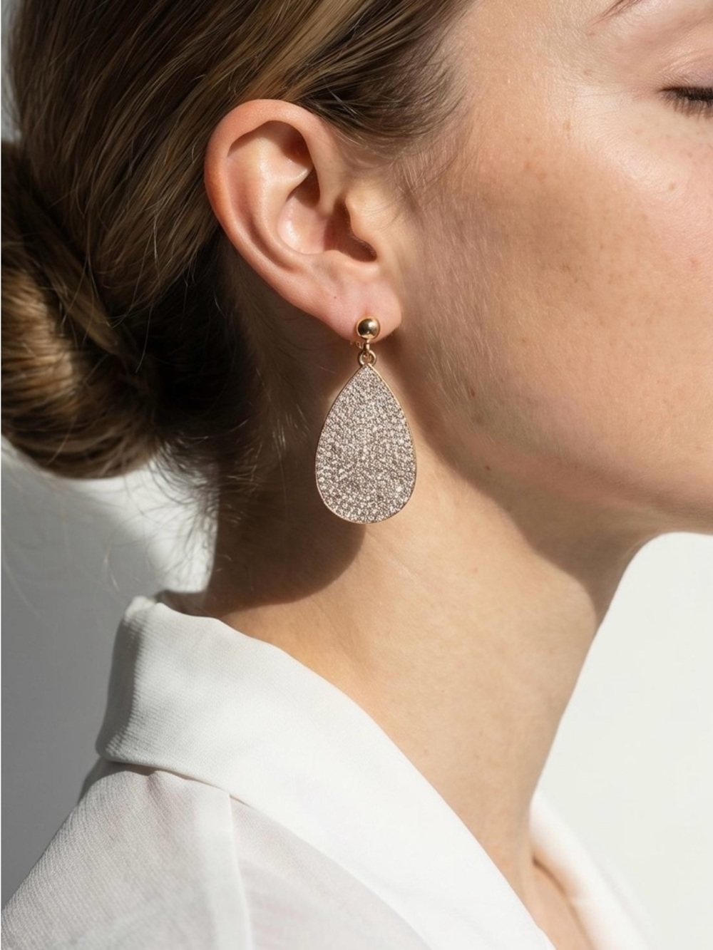 Elegant Gold Teardrop Rhinestone Encrusted Drop Earrings - Women Jewelry